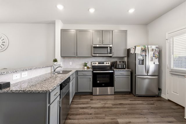1329 Wentwood Drive, Desoto, TX 75115