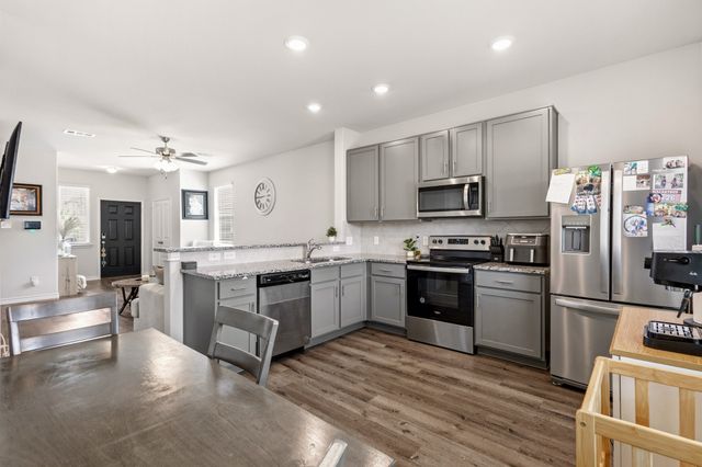 1329 Wentwood Drive, Desoto, TX 75115