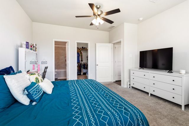 1329 Wentwood Drive, Desoto, TX 75115