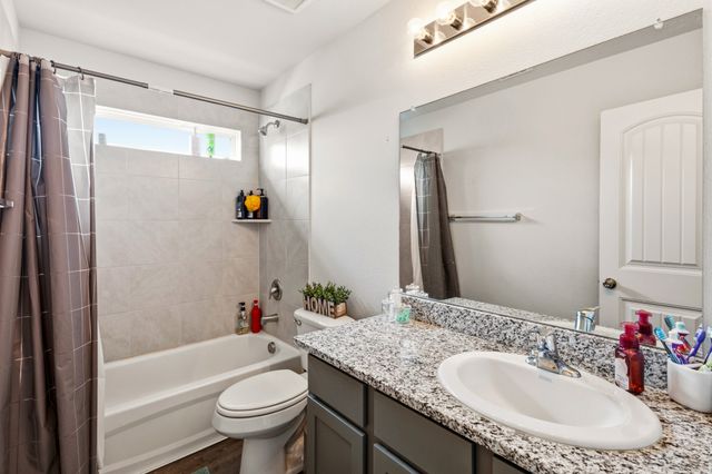 1329 Wentwood Drive, Desoto, TX 75115