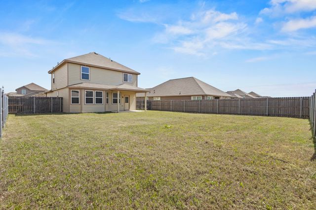 1329 Wentwood Drive, Desoto, TX 75115