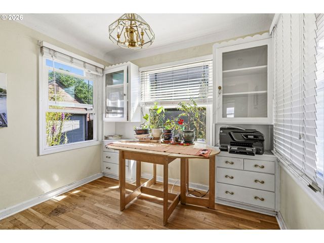 540 27TH Ave, Longview, WA 98632