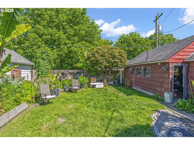 540 27TH Ave, Longview, WA 98632