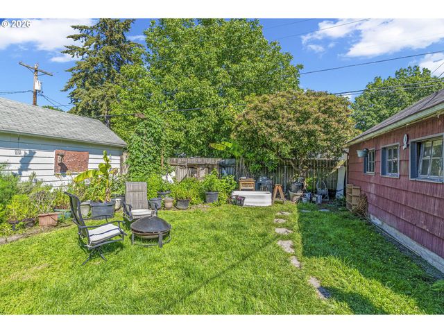 540 27TH Ave, Longview, WA 98632