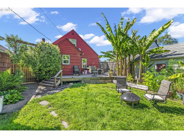 540 27TH Ave, Longview, WA 98632