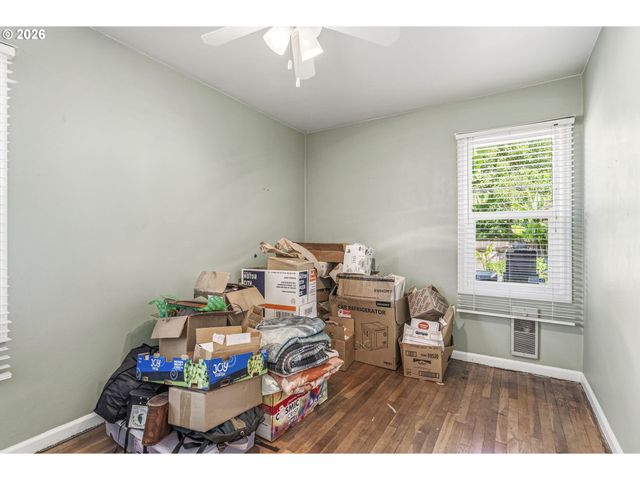 540 27TH Ave, Longview, WA 98632