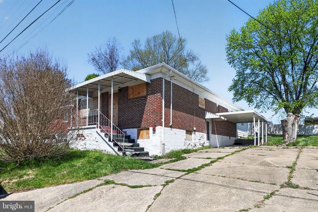 111 CANNADAY ST, Beckley, WV 25801