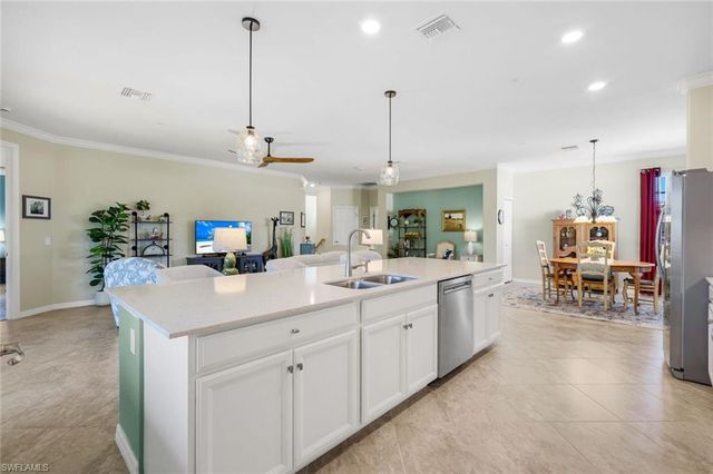 11880 Arboretum Run DR 201, Fort Myers, FL 33913