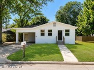 2011 14th Street, Pascagoula, MS 39567