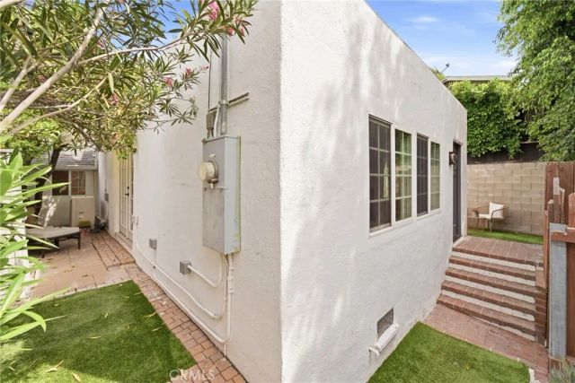 12063 Woodbridge Street, Studio City, CA 91604