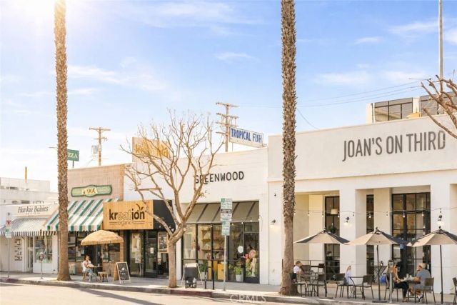 12063 Woodbridge Street, Studio City, CA 91604