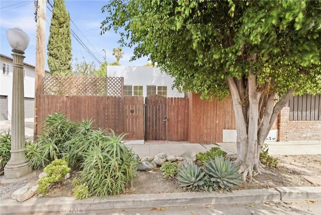 12063 Woodbridge Street, Studio City, CA 91604