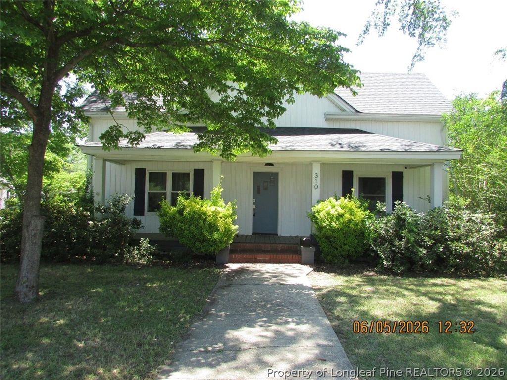310 N McKay Avenue, Dunn, NC 28334 — exterior