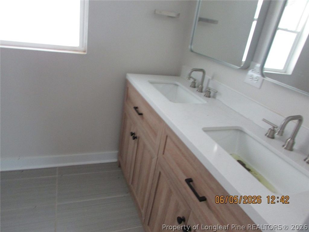 310 N McKay Avenue, Dunn, NC 28334 — photo 9