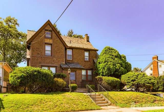 67 Nichol Avenue, New Brunswick, NJ 08901