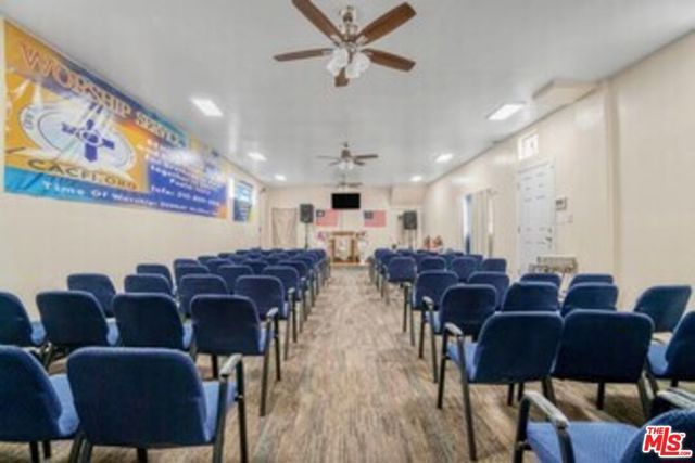 3906 W Slauson Avenue, Los Angeles, CA 90043