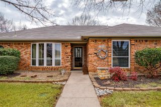 1508 Woodvale Drive, Bedford, TX 76021