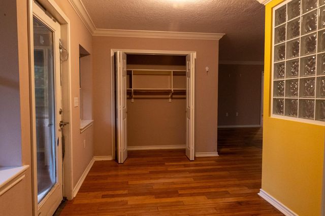 2052 County Road 114, Centerville, TX 75833