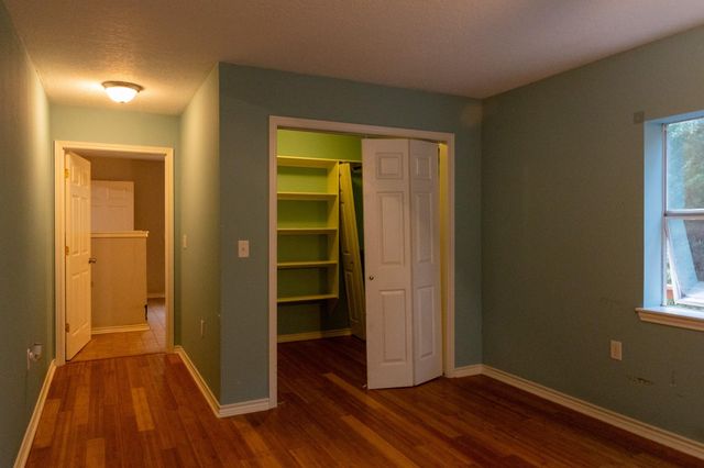 2052 County Road 114, Centerville, TX 75833