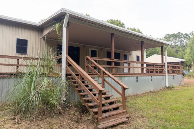 2052 County Road 114, Centerville, TX 75833