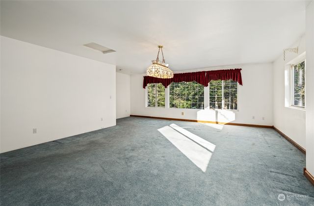 63631 NE 194th Pl, Baring, WA 98251