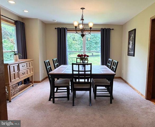 170 LENORA LN, Downingtown, PA 19335