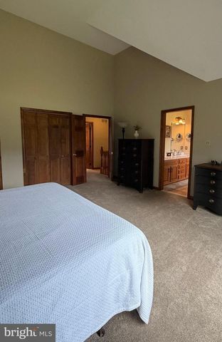 170 LENORA LN, Downingtown, PA 19335