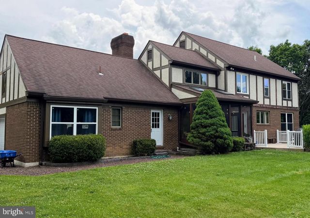170 LENORA LN, Downingtown, PA 19335
