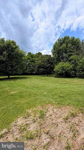 170 LENORA LN, Downingtown, PA 19335