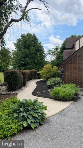170 LENORA LN, Downingtown, PA 19335