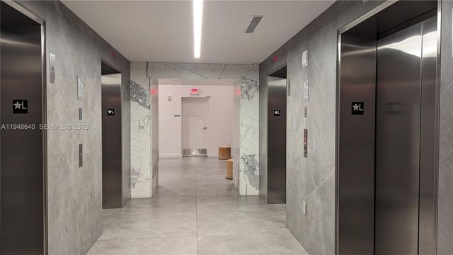 350 S Miami Ave 702, Miami, FL 33130