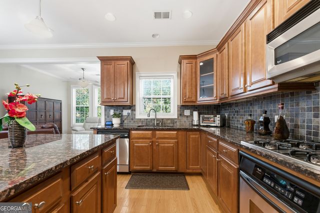 1168 Arbor Pakr Lane SW, Atlanta, GA 30311