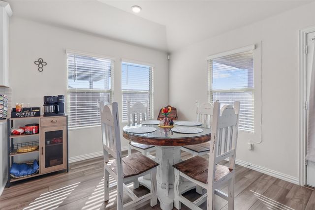 3505 Kingsview Drive, Denton, TX 76207