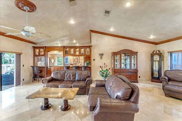 5357 NW 58th Terrace, Coral Springs, FL 33067