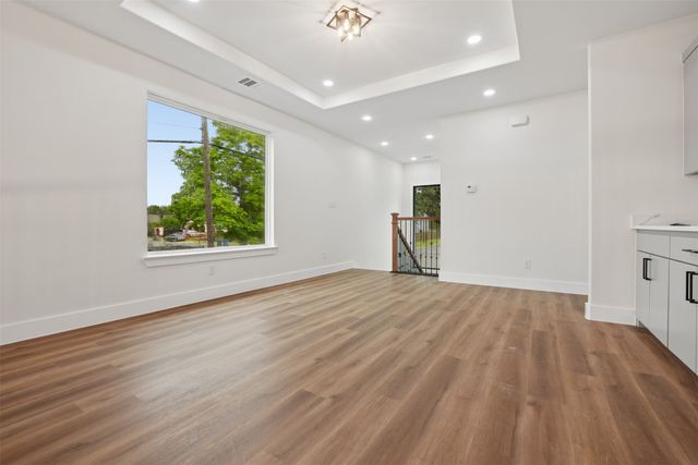 2646 Alabama Avenue, Dallas, TX 75216