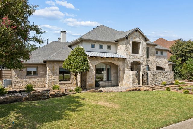 6823 Lakehurst Avenue, Dallas, TX 75230