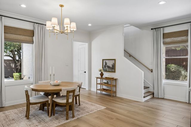 6823 Lakehurst Avenue, Dallas, TX 75230