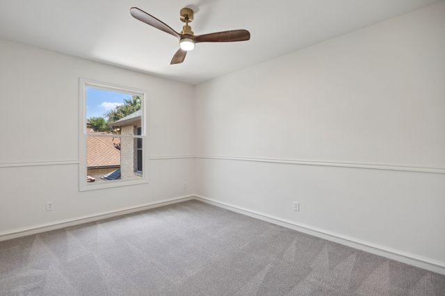 6823 Lakehurst Avenue, Dallas, TX 75230