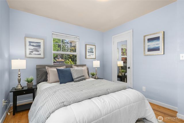 1529 NE 94th Street, Seattle, WA 98115