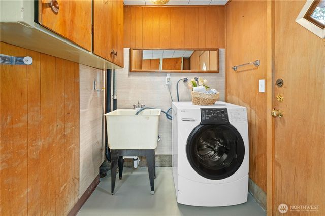 1529 NE 94th Street, Seattle, WA 98115