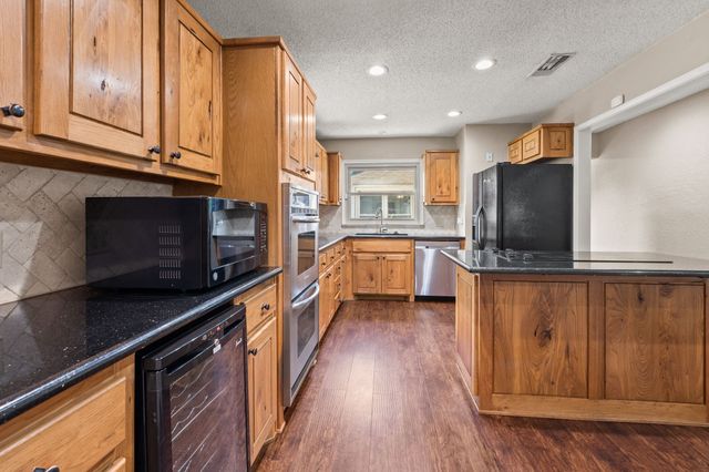 500 Queensway Road, Willow Park, TX 76087