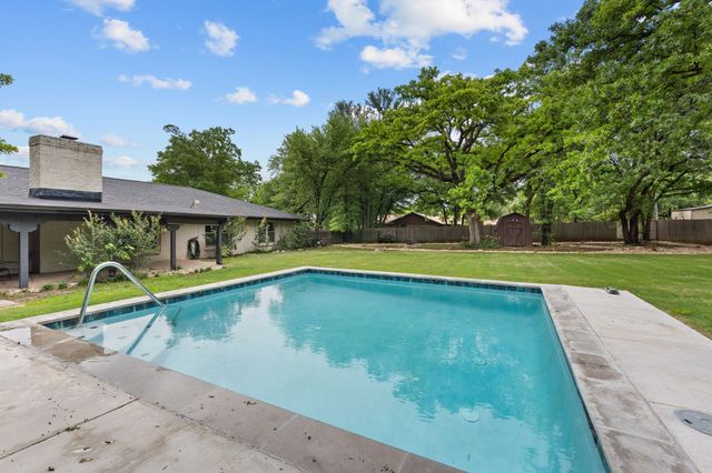 500 Queensway Road, Willow Park, TX 76087