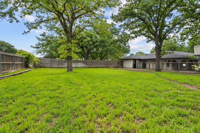 500 Queensway Road, Willow Park, TX 76087