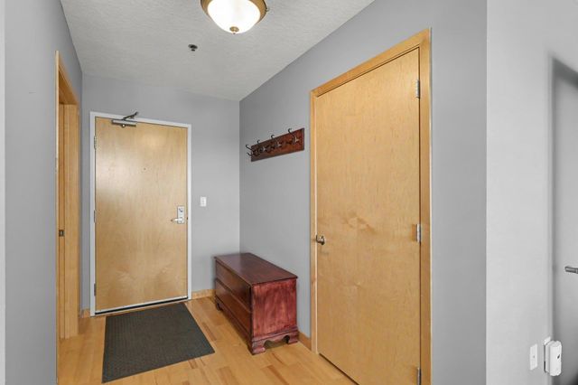 1502 5th Street N 402, Hopkins, MN 55305
