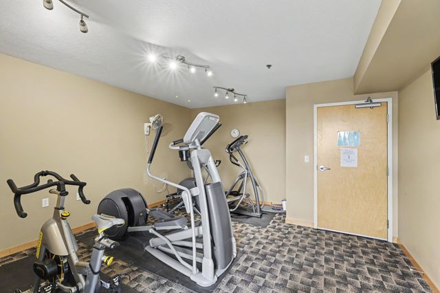 1502 5th Street N 402, Hopkins, MN 55305