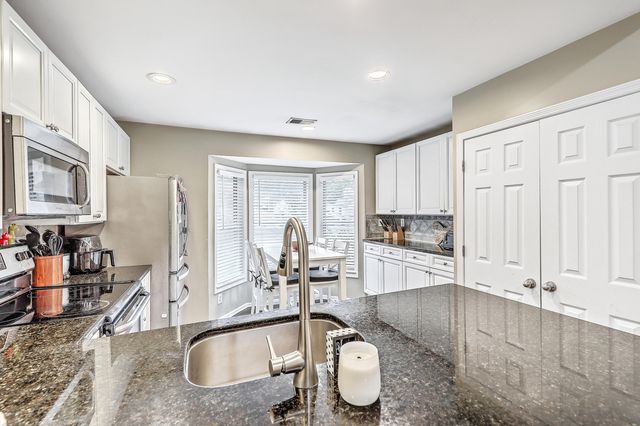 1991 Armory Drive, Mount Pleasant, SC 29466