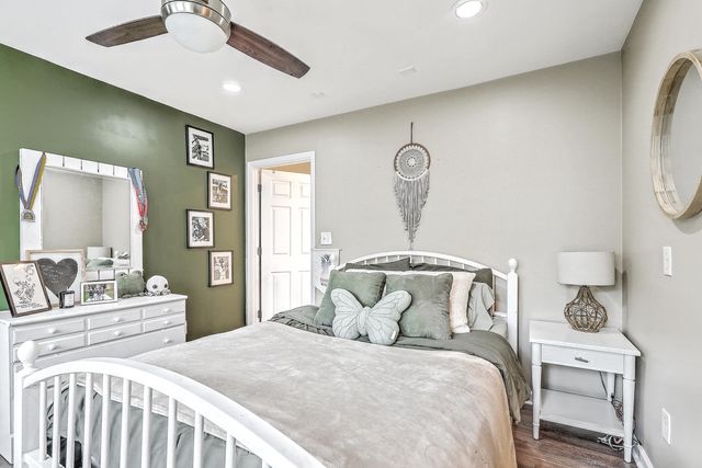 1991 Armory Drive, Mount Pleasant, SC 29466