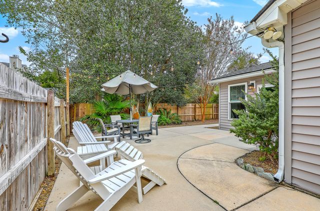 1991 Armory Drive, Mount Pleasant, SC 29466