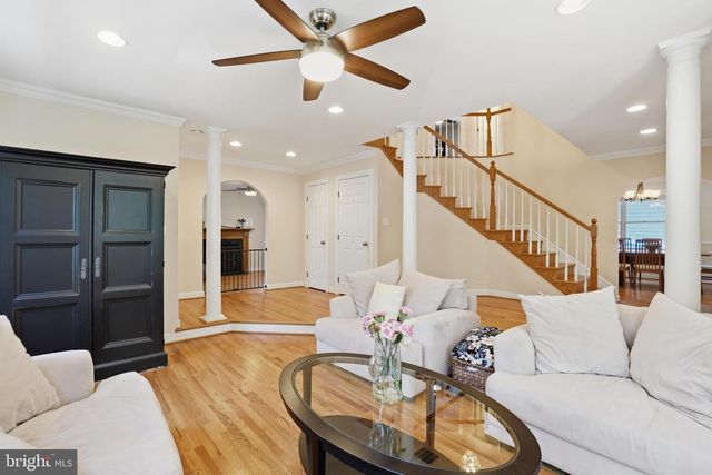 311 N LEE ST N, Falls Church, VA 22046