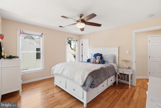 311 N LEE ST N, Falls Church, VA 22046